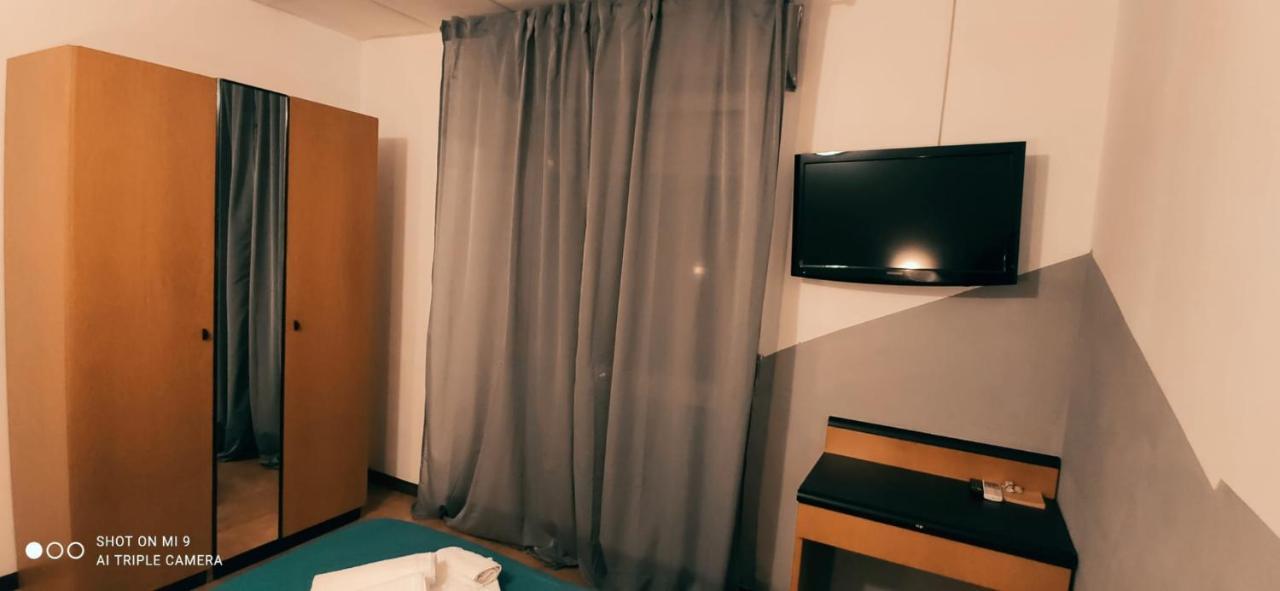 Hotel Orlov 리미니 외부 사진